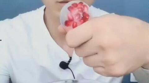 最厉害吃冰视频,挑战极限！最震撼吃冰视频揭秘