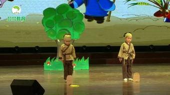 情景剧守株待兔视频,意外收获背后的守恒法则